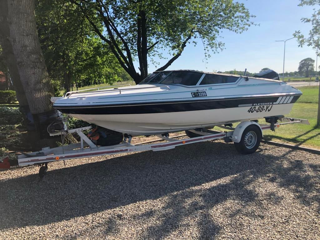 Fletcher Arrowhawk 18ft - 200PK Mercury 2001 | Incl. trailer, Watersport en Boten, Ophalen, Gebruikt, 200 pk of meer, 3 tot 6 meter