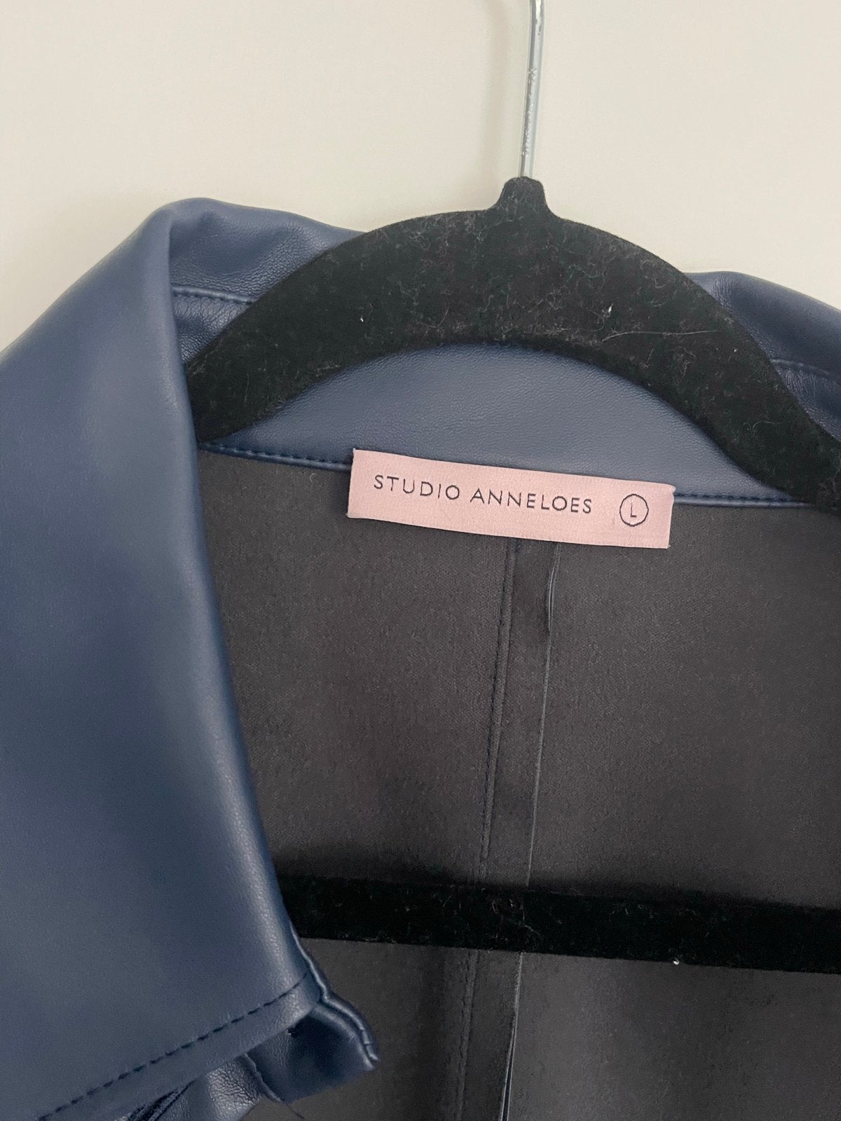 Studio Anneloes Faux Leren Overhemd Jas - Maat L, Kleding | Dames, Ophalen of Verzenden, Zo goed als nieuw, Maat 42/44 (L), Blauw