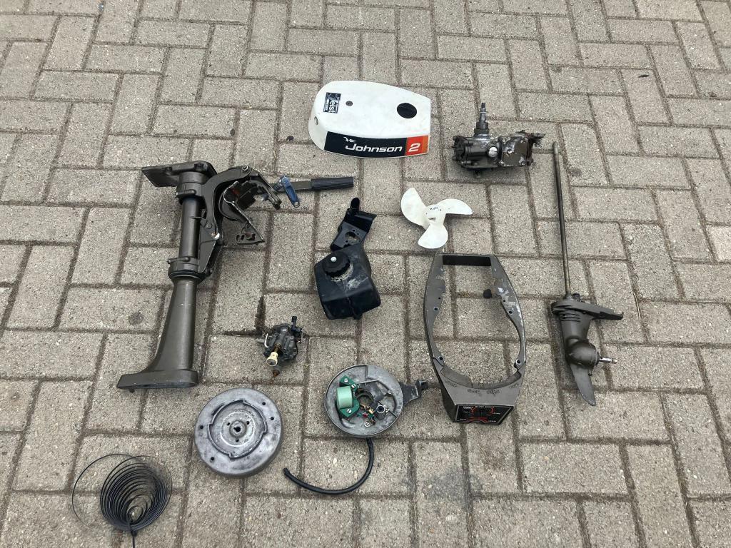 Evinrude Johnson 2 pk 2 takt buitenboordmotor onderdelen, Ophalen of Verzenden, Gebruikt, Motor en Techniek