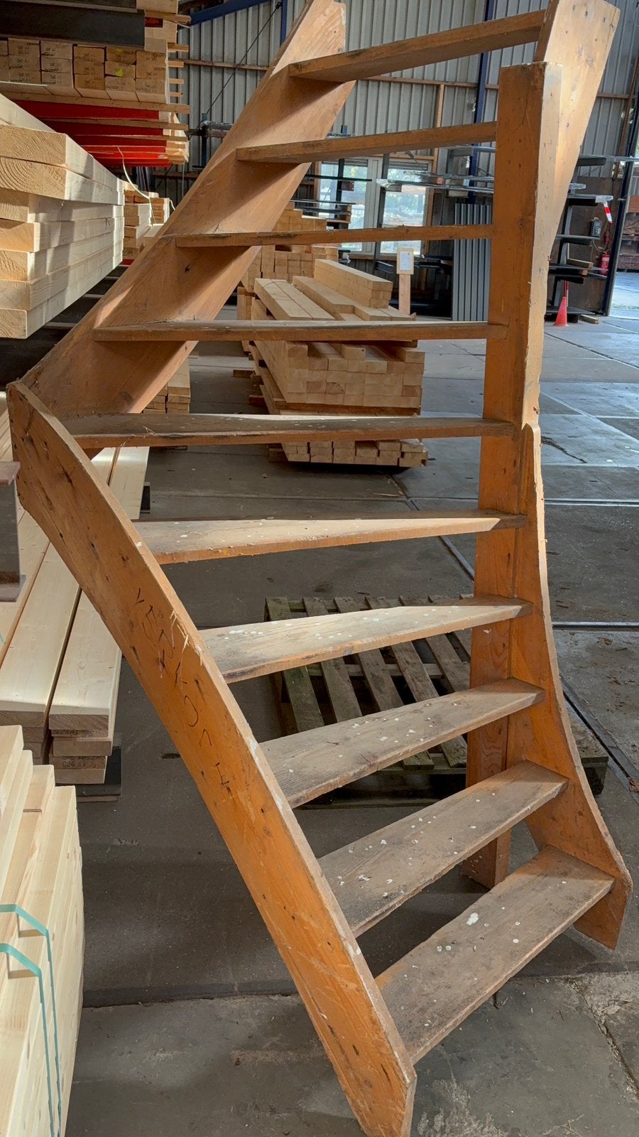 Houten (kelder) trap, Ophalen, Gebruikt, ., Trap