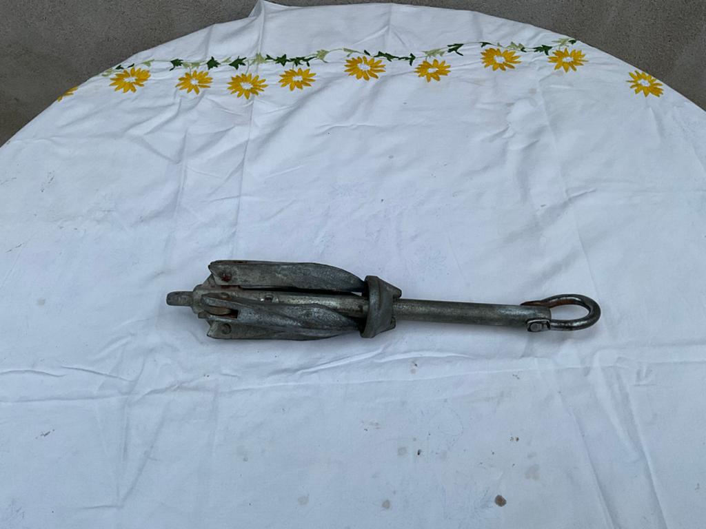 Paraplu anker 2,5 kg, Watersport en Boten, Bootonderdelen, Ophalen of Verzenden, Gebruikt, Ankeren en Afmeren, Zeilboot of Motorboot