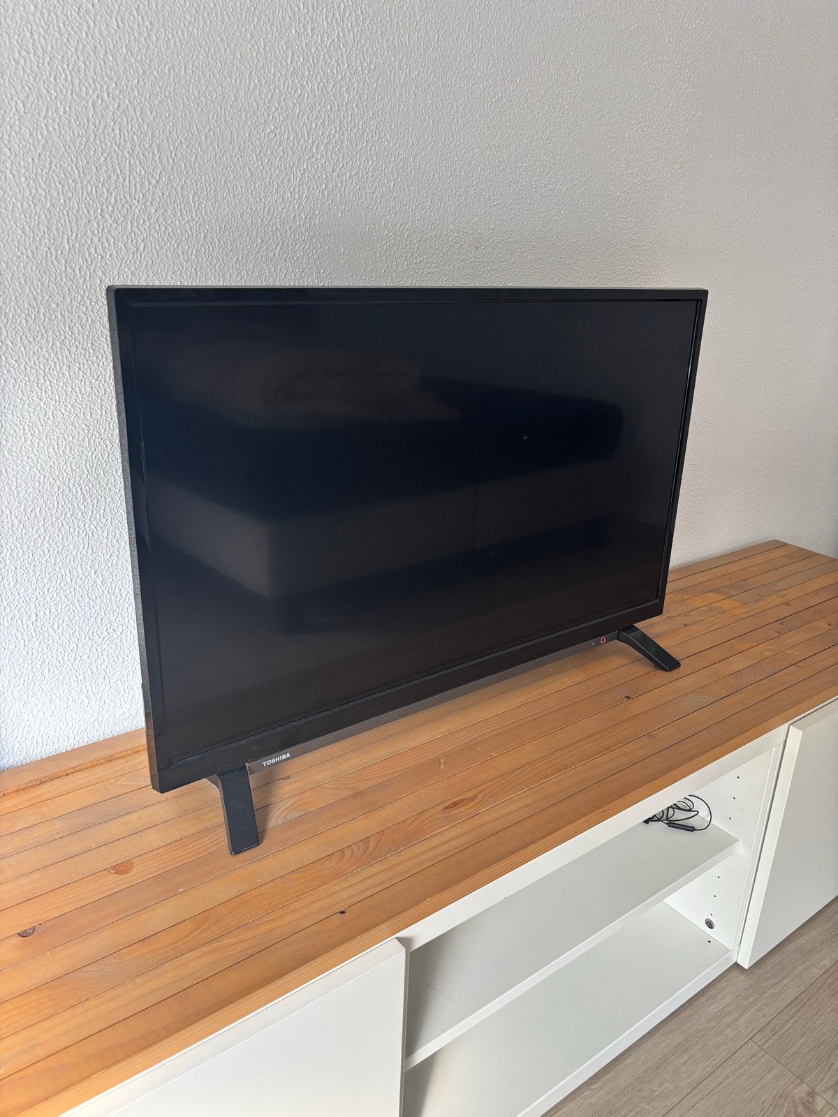 Toshiba TV - Zo goed als nieuw, HD Ready (720p), Ophalen of Verzenden, Zo goed als nieuw, 60 tot 80 cm