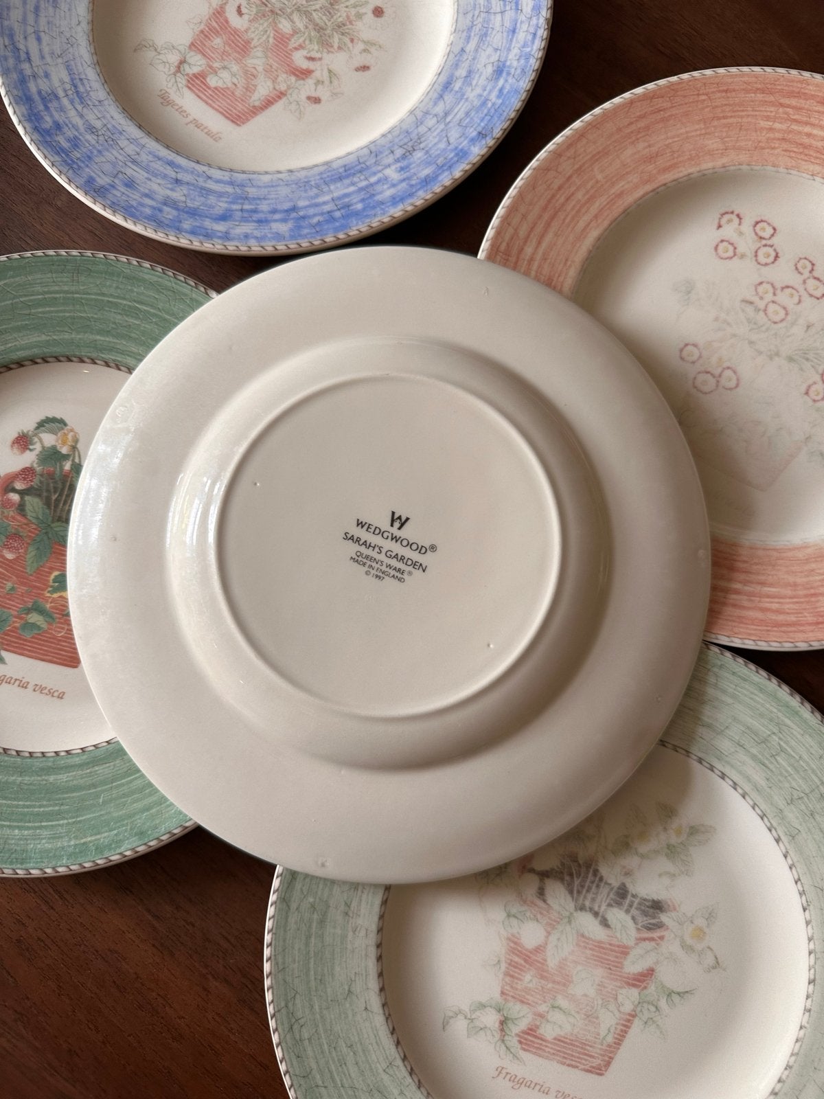 Wedgwood Sarah's Garden borden set, Ophalen
