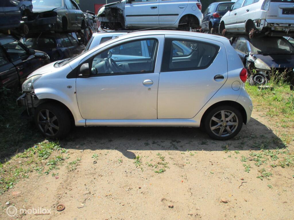Onderdelen Toyota Aygo 1.0-12V '08, Gebruikt, Toyota, Toyota