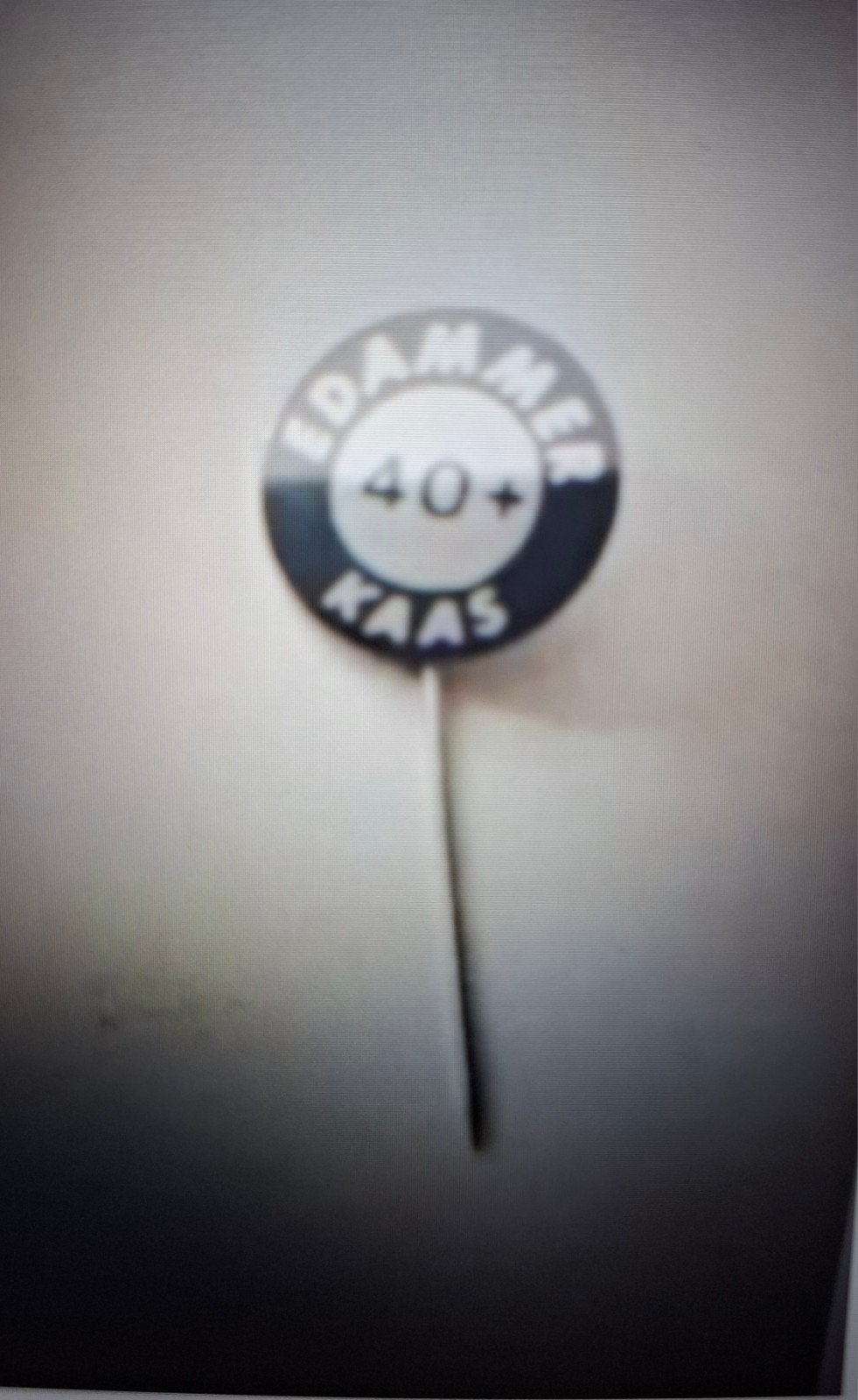 Speldje Edammer 40 + kaas, Verzamelen, Ophalen of Verzenden, Zo goed als nieuw, Merk, Speldje of Pin