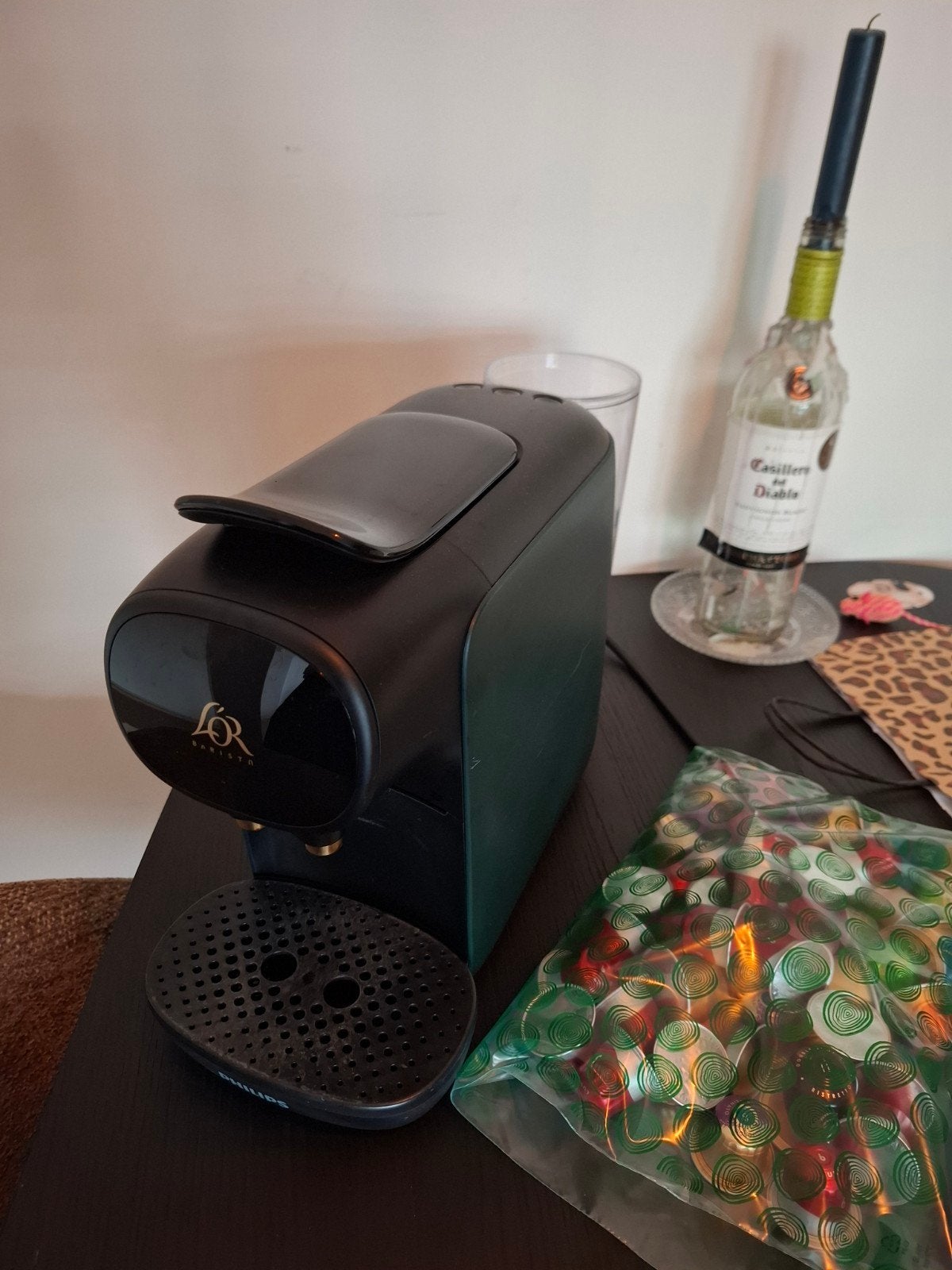 Foto 5 van L'OR Barista Nespresso machine + cups
