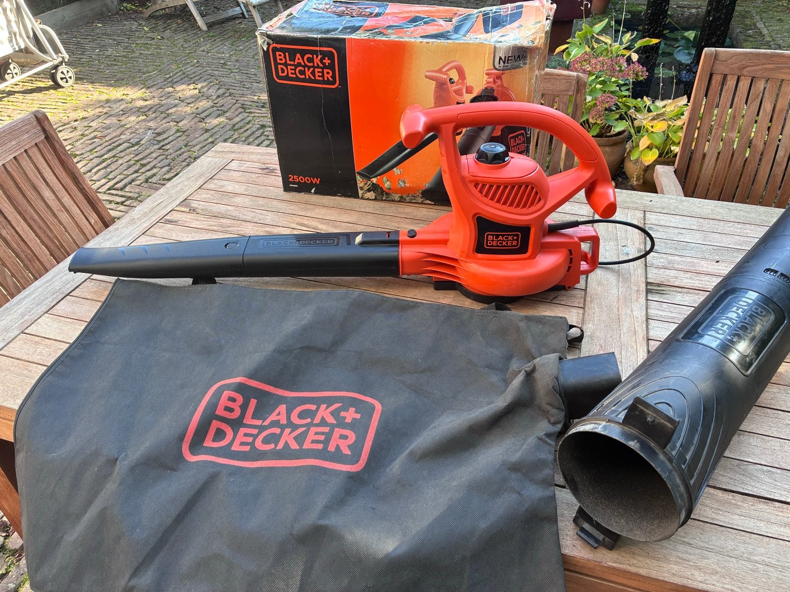 Black + Decker bladblazer / -zuiger GW2500, Ophalen, Handgedragen, Zo goed als nieuw, Met opvangzak