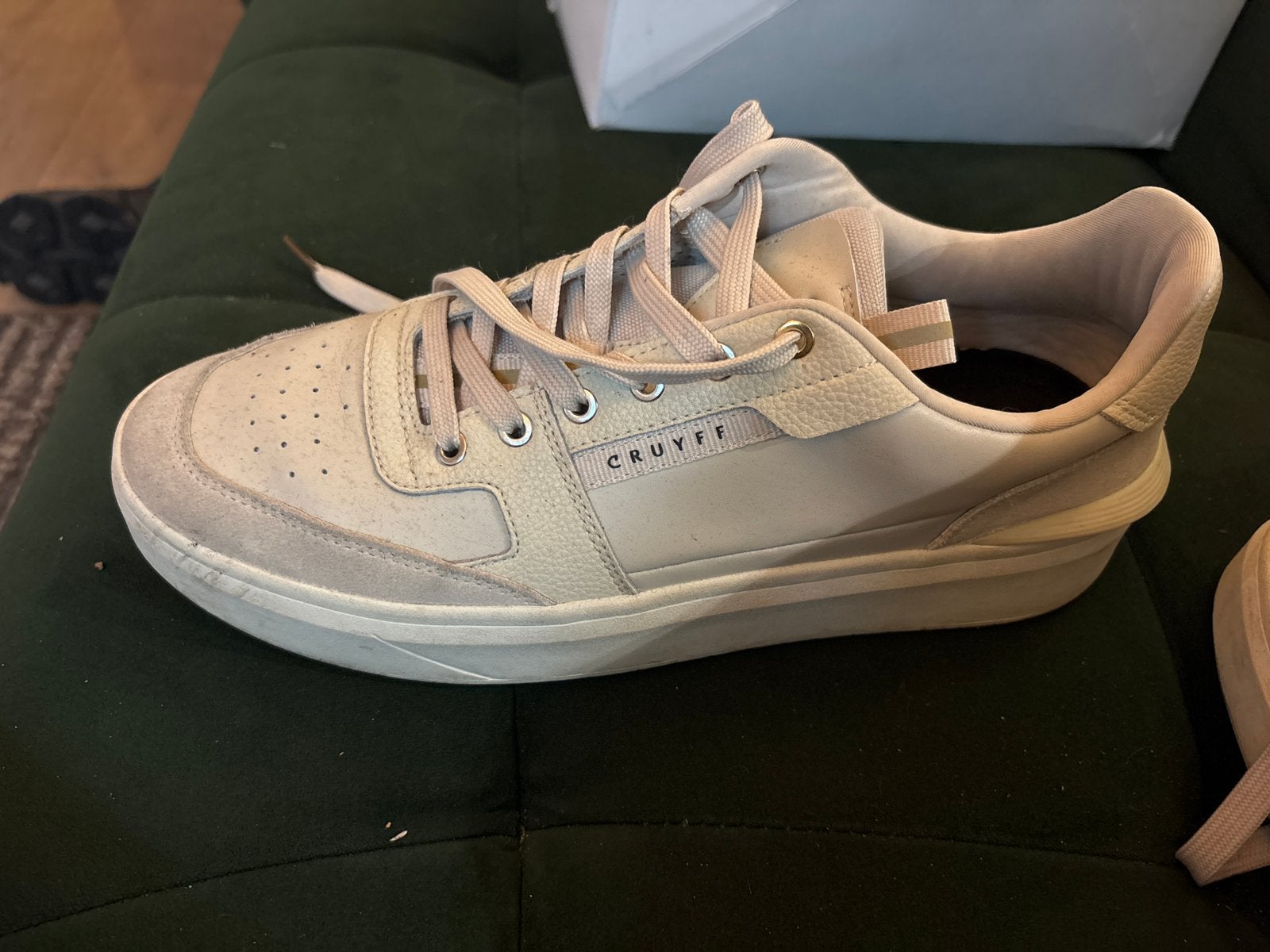 Cruyff Sneakers - Beige - Maat 43, Ophalen, Gedragen, Beige, Sneakers of Gympen