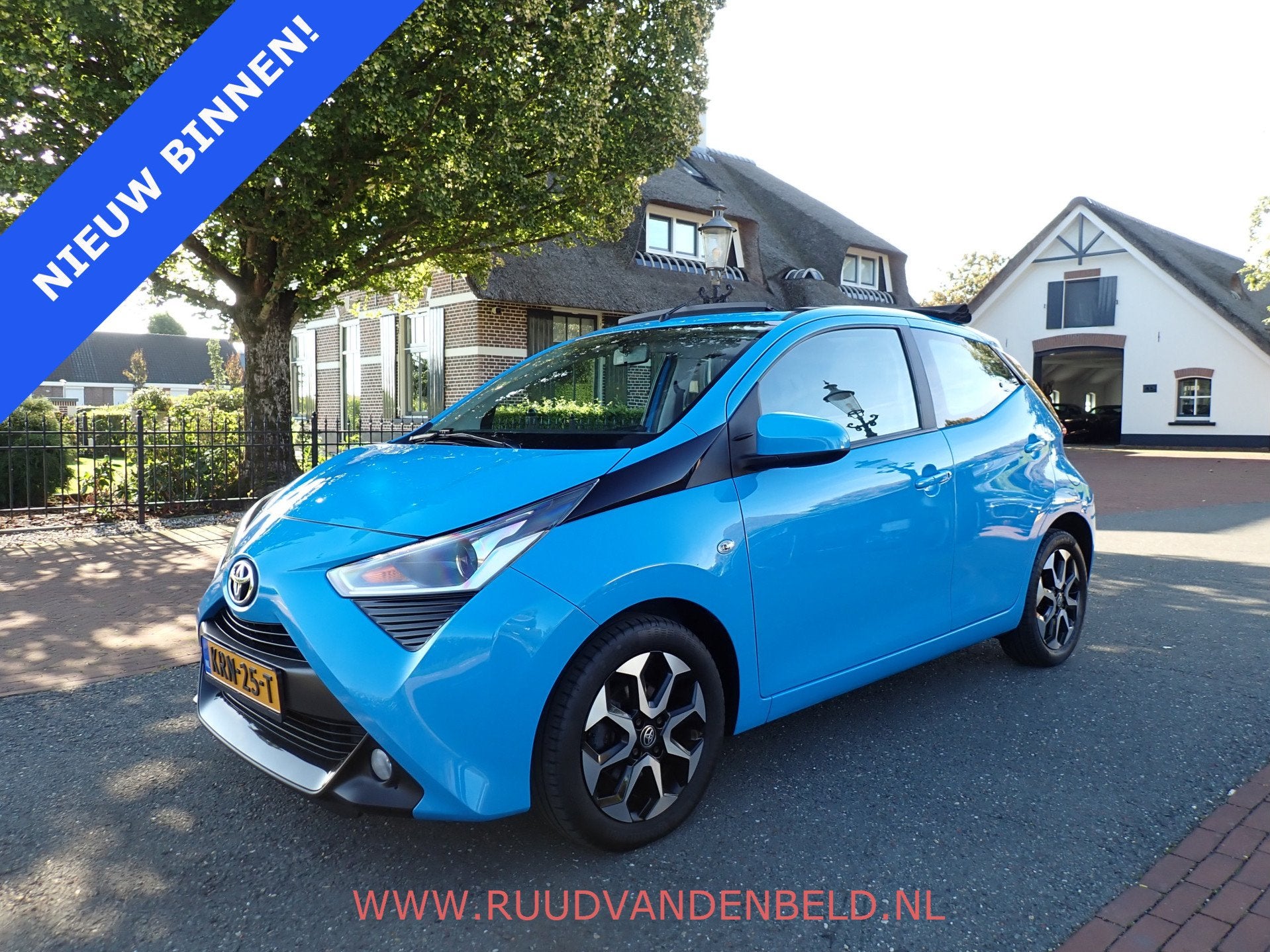 Toyota Aygo 1.0 VVT-i / CAMERA / CRUISE / OPEN VOUW DAK, Voorwielaandrijving, Stof, Gebruikt, Bedrijf