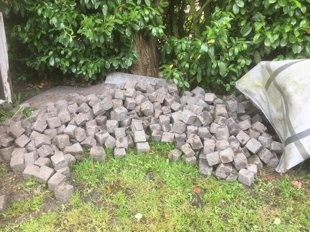 Kinderkopjes kasseien kinderkoppen, Tuin en Terras, Grind, Keien en Split, Ophalen of Verzenden, Gebruikt, Grijs, Graniet