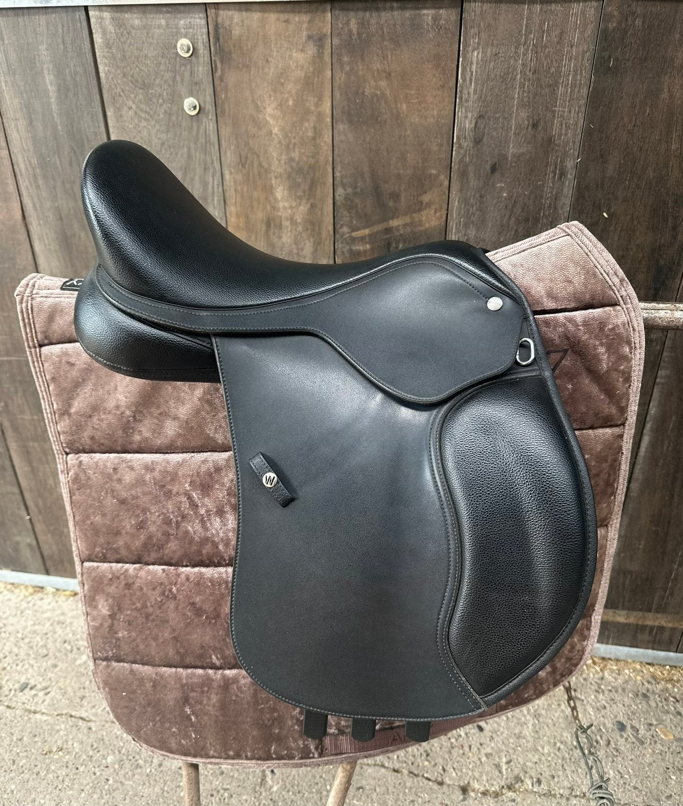 Wintec Veelzijdigheidszadel Pony Hart Zwart 16 Inch, Dieren en Toebehoren, Gebruikt, Wintec, Middel, Veelzijdigheid