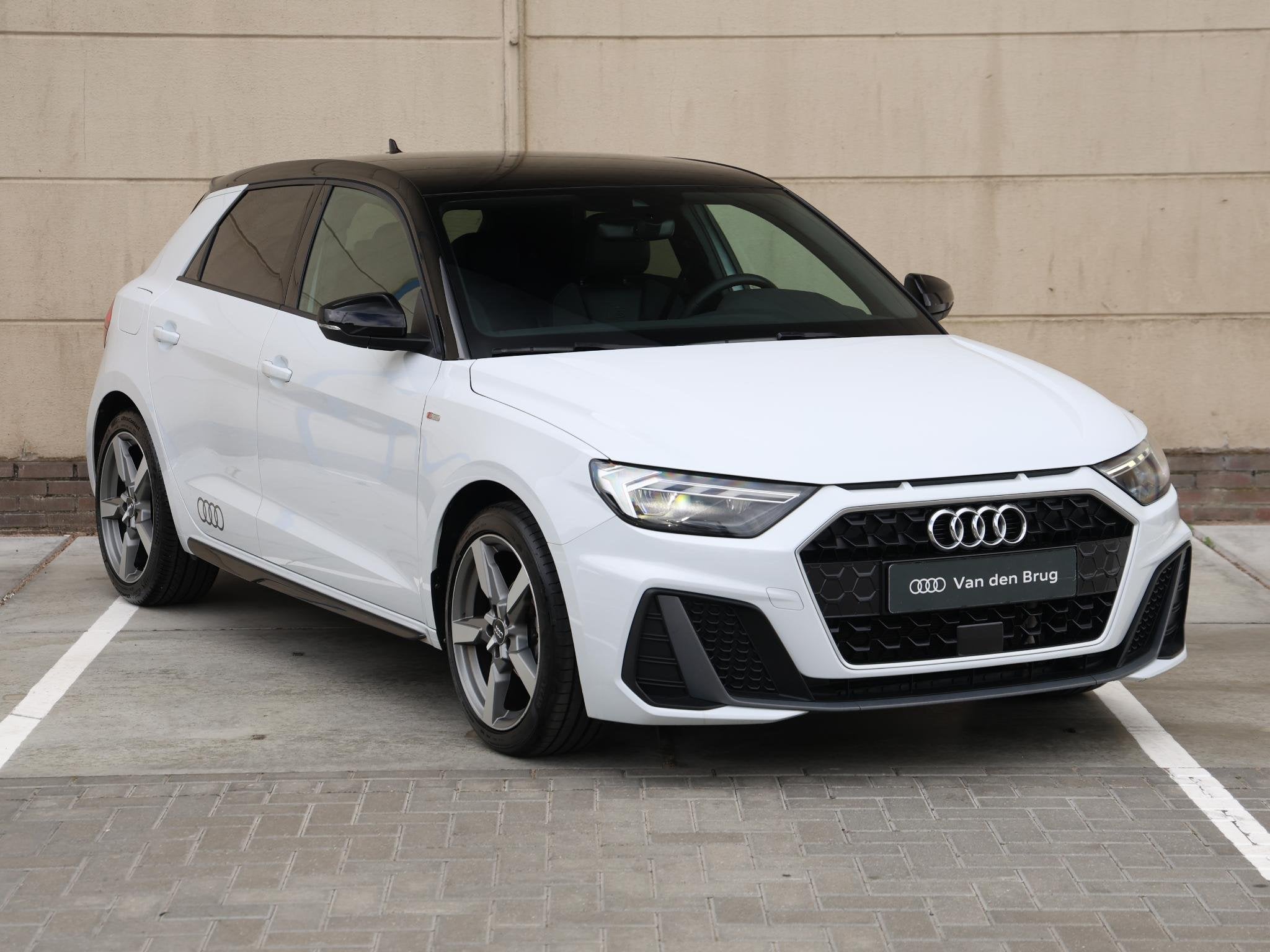 Audi A1 Sportback 25 TFSI Pro Line S | Apple Carplay/Andoid, Auto's, Audi, 95 pk, LED verlichting, Origineel Nederlands, Bedrijf