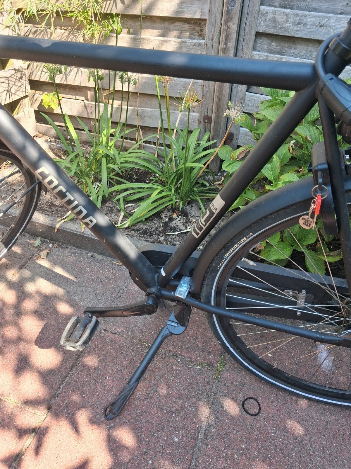 Cortina, fiets zwart, Gebruikt, Velgrem, 56 cm of meer, Ophalen