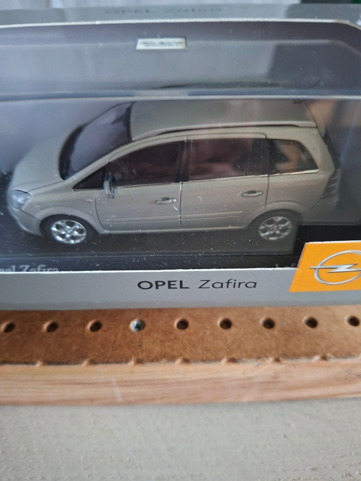 Opel zafira  zilver, Ophalen of Verzenden, Nieuw, Auto
