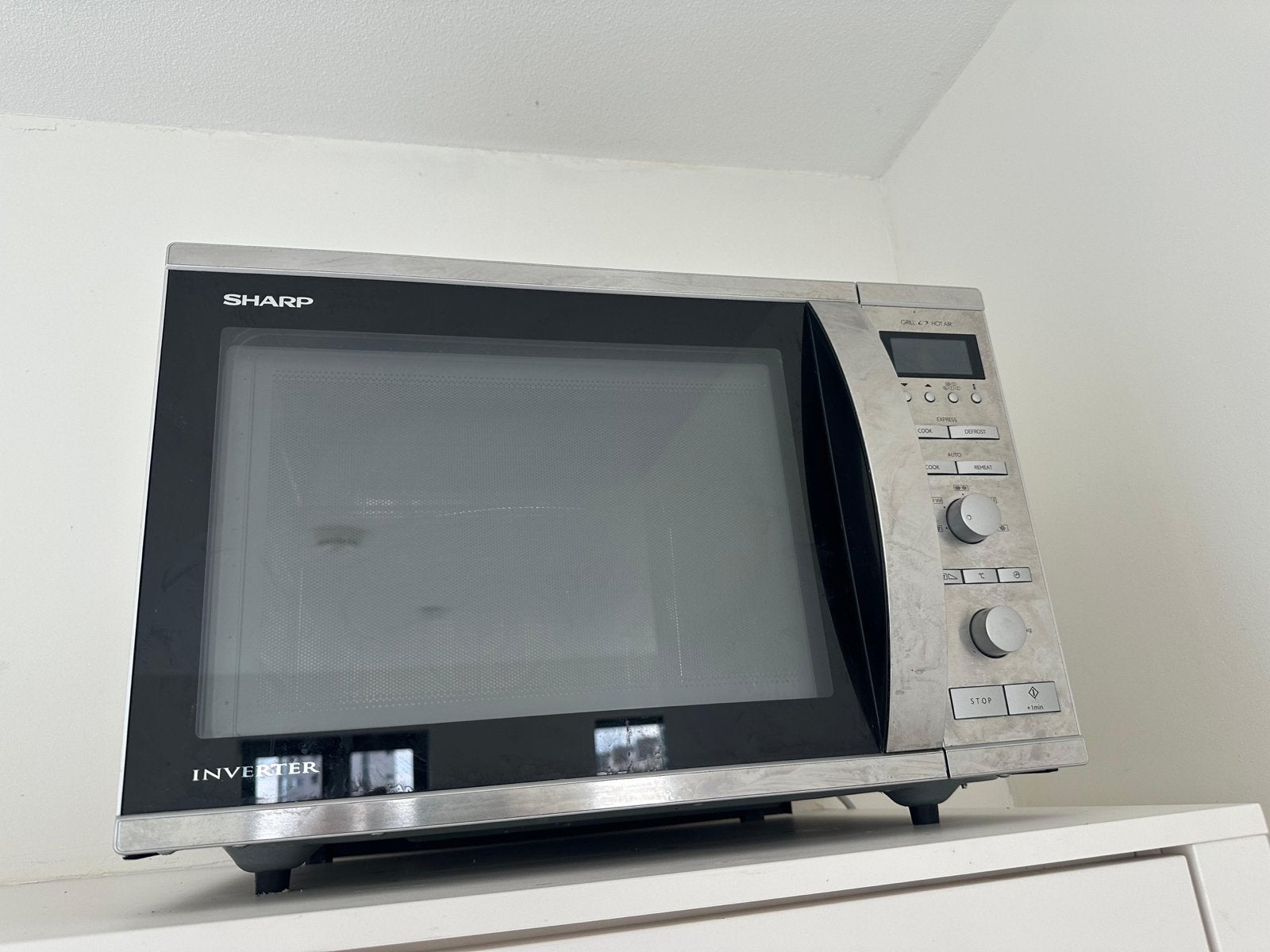 Sharp Inverter Combimagnetron - Zilver, Witgoed en Apparatuur, Magnetrons, Ophalen, Combimagnetron, Gebruikt, Grill