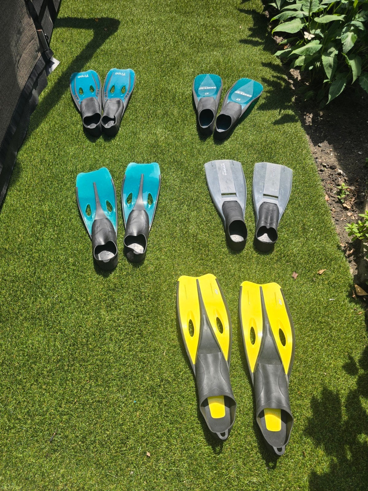 5 paar zwemvliezen / flippers van het gezin (Maten 38 t/m 44, Ophalen of Verzenden, Zo goed als nieuw, Snorkelvinnen