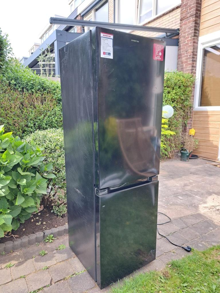 Koel vries kombinatie inventum, Witgoed en Apparatuur, Ophalen, Gebruikt, 200 liter of meer, Met aparte vriezer