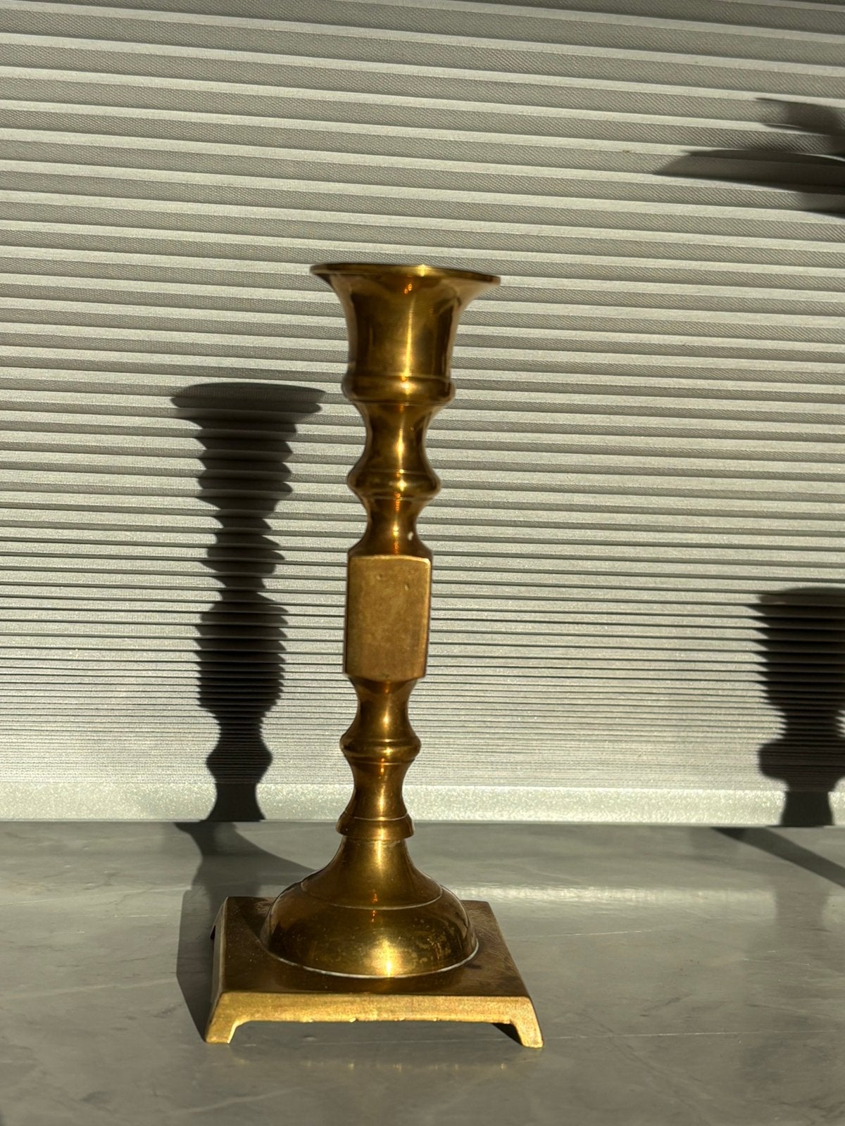 Mooie messing kandelaar, Ophalen of Verzenden, Koper of Brons