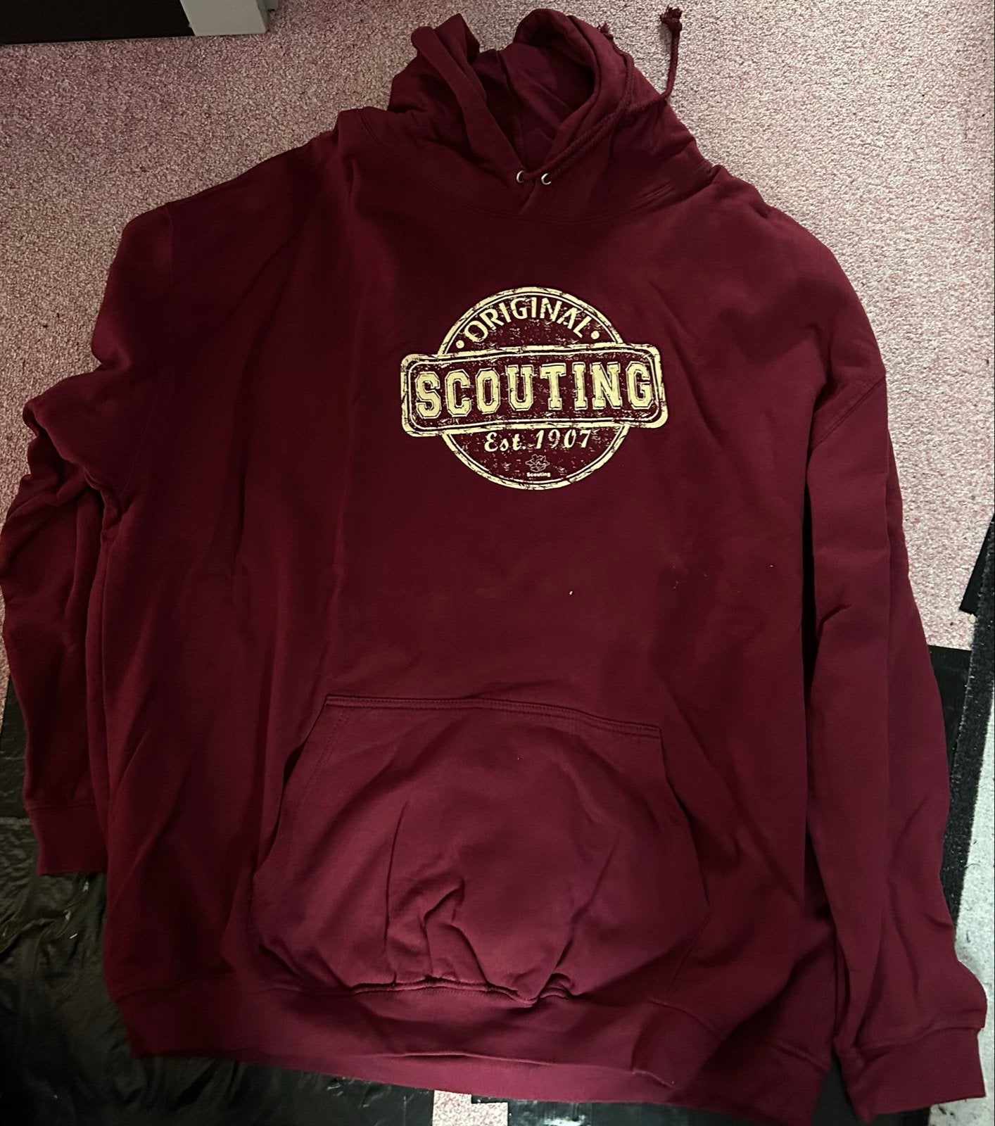 Scouting Hoodie - burgundy-Origineel Design, Ophalen, Gedragen