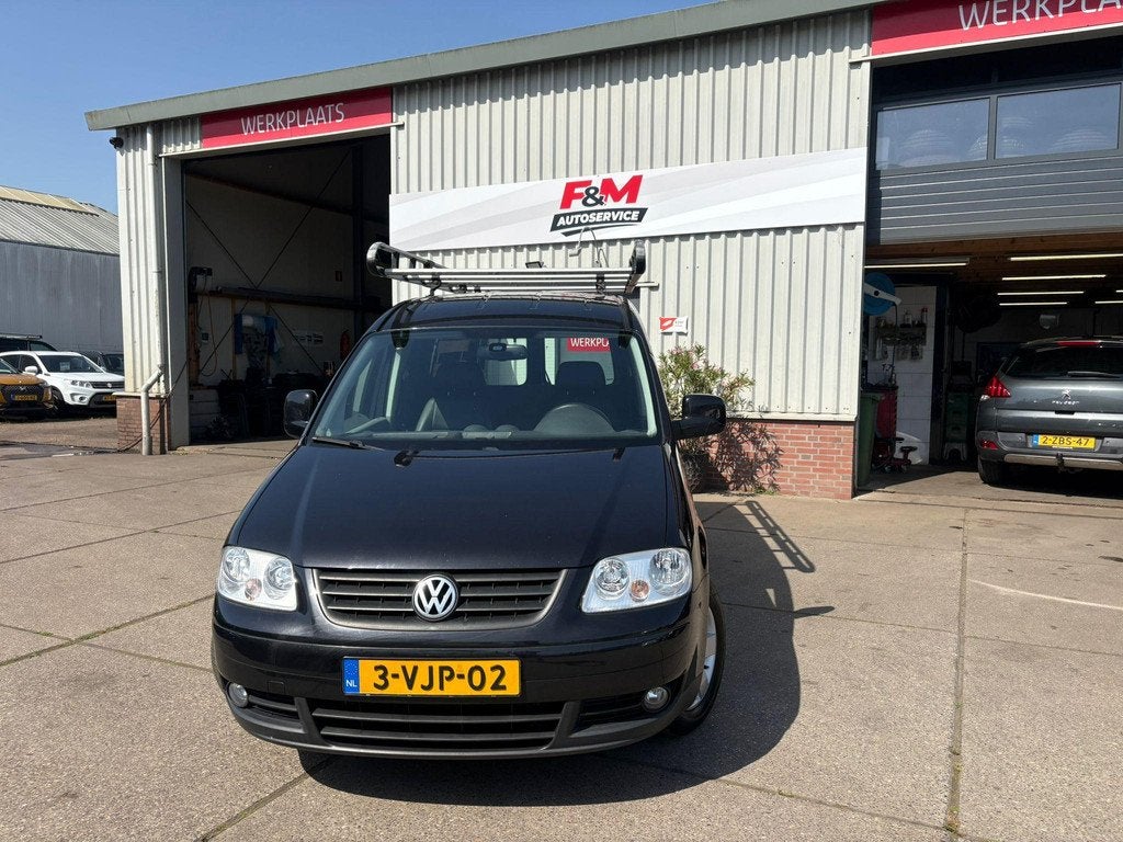 Volkswagen Caddy 1.9 TDI Maxi Automaat, airco, cruise, leder, Auto's, Gebruikt, 4 cilinders, Volkswagen, Zwart
