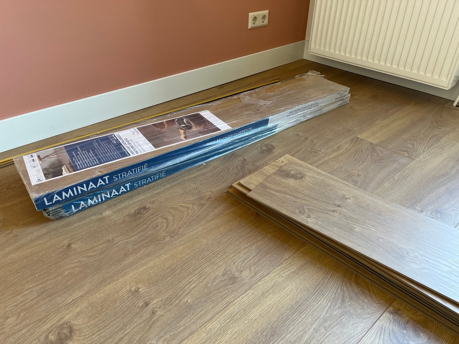 Bruynzeel Laminaat Nieuwschierig Naturel  - ca. 6,1m2, Ophalen, 50 tot 150 cm, Nieuw, 5 tot 10 m²
