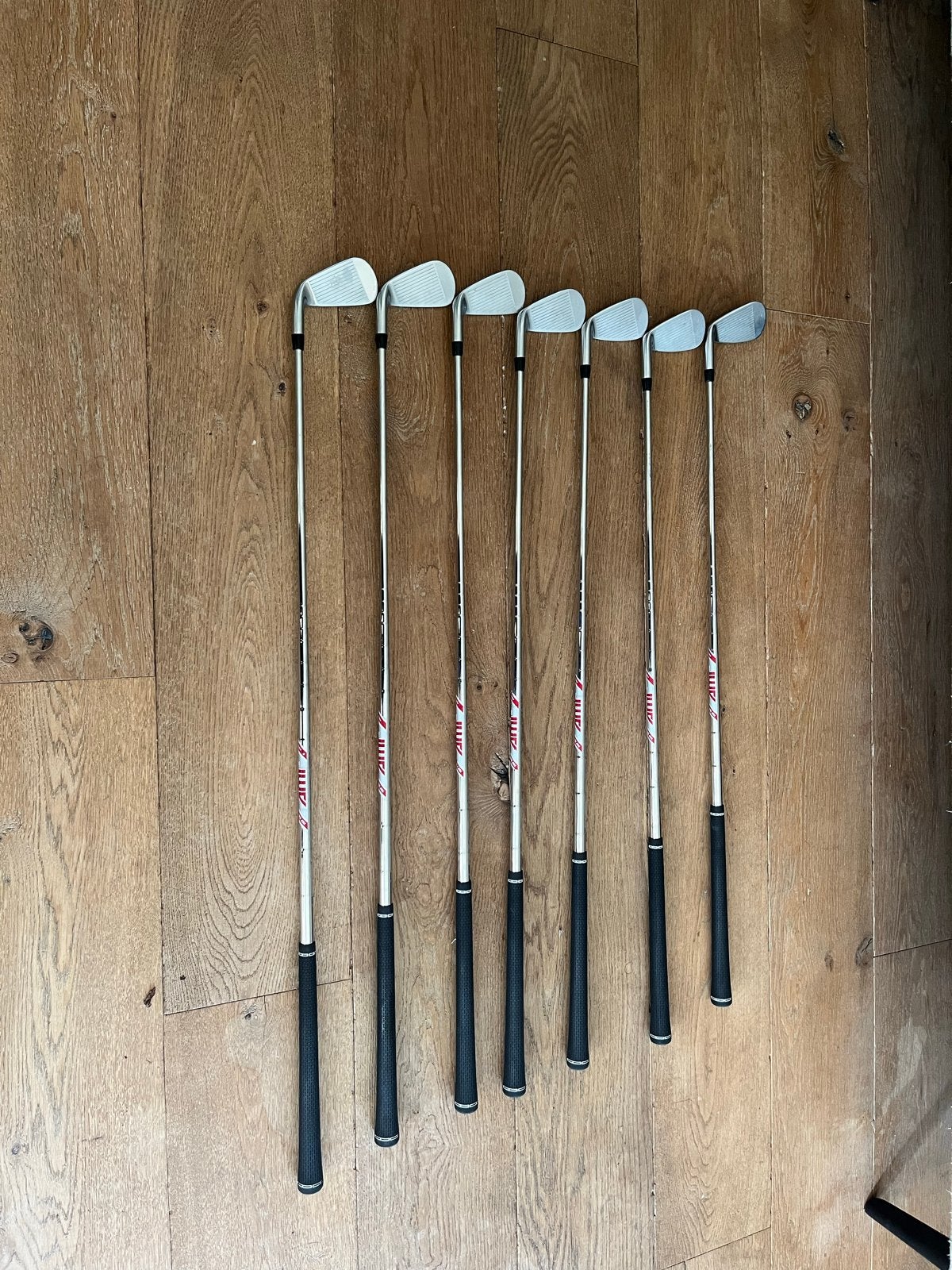 Titleist t350 set True Temper AMT Red R300 105 gram(4-P), Ophalen, Zo goed als nieuw, Set, Overige merken