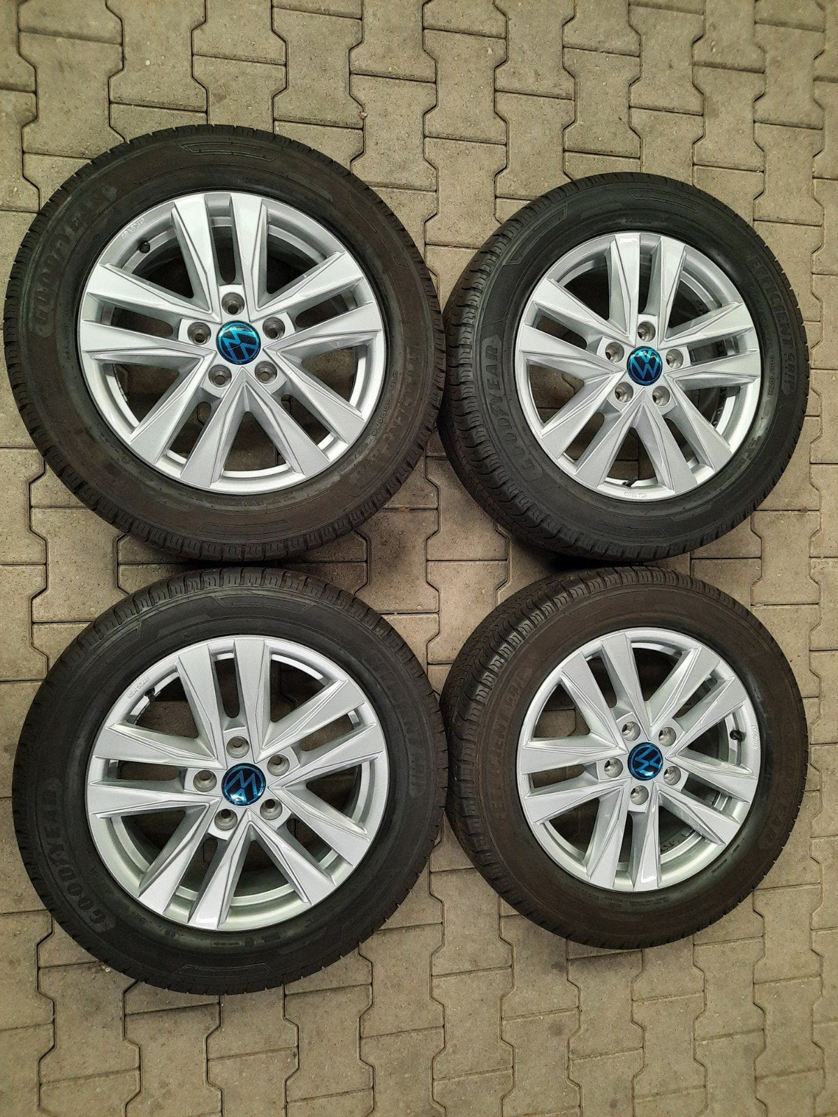 17 inch velgen OEM VW TRANSPORTER T5 T6-6.1 T7 BULLI MULTIVA, Auto-onderdelen, Banden en Velgen, Ophalen of Verzenden