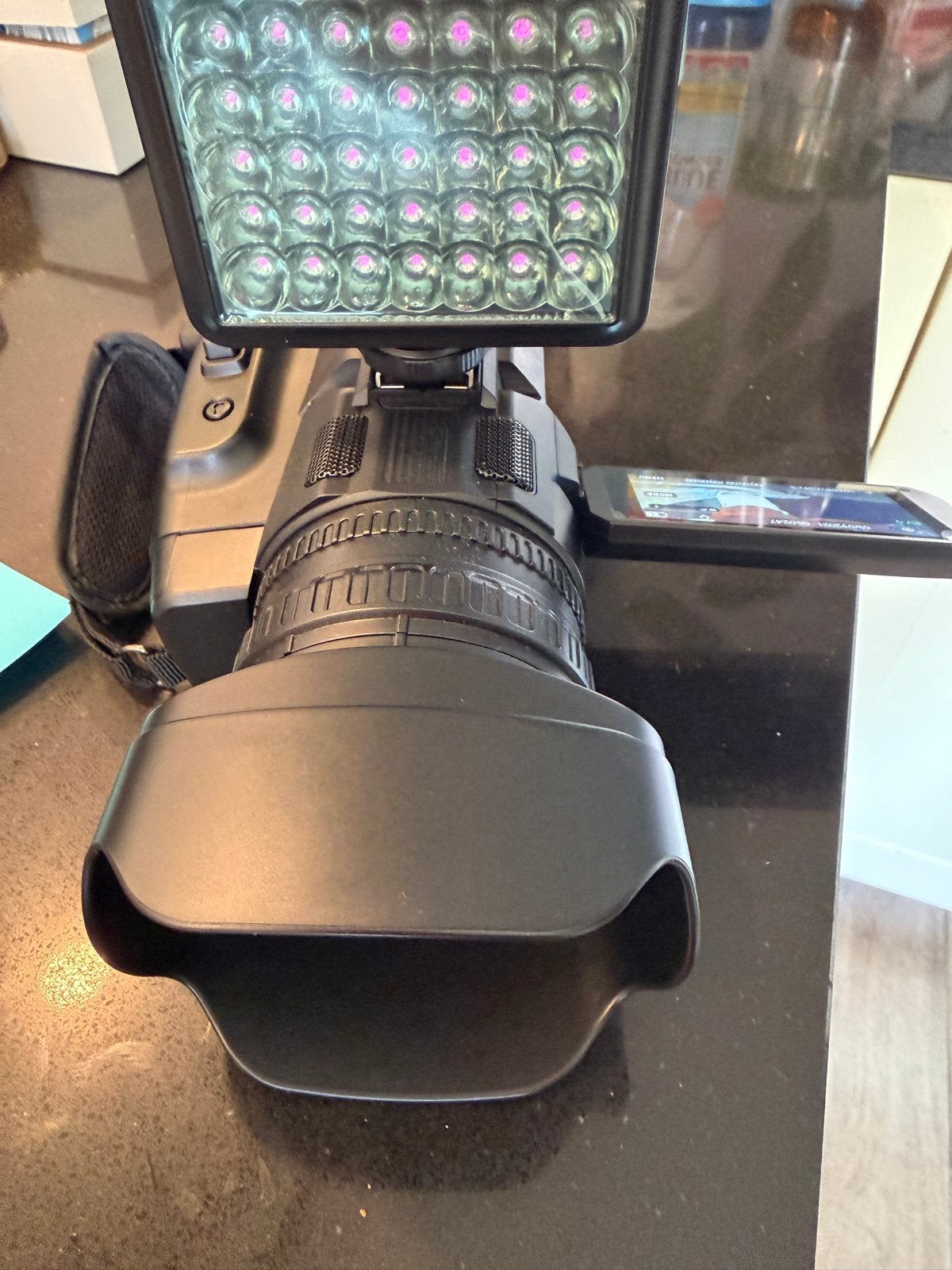 4K Ultra HD Videocamera met LED-licht en tas, Overige merken, 20x of meer, Onbekend, Ophalen of Verzenden