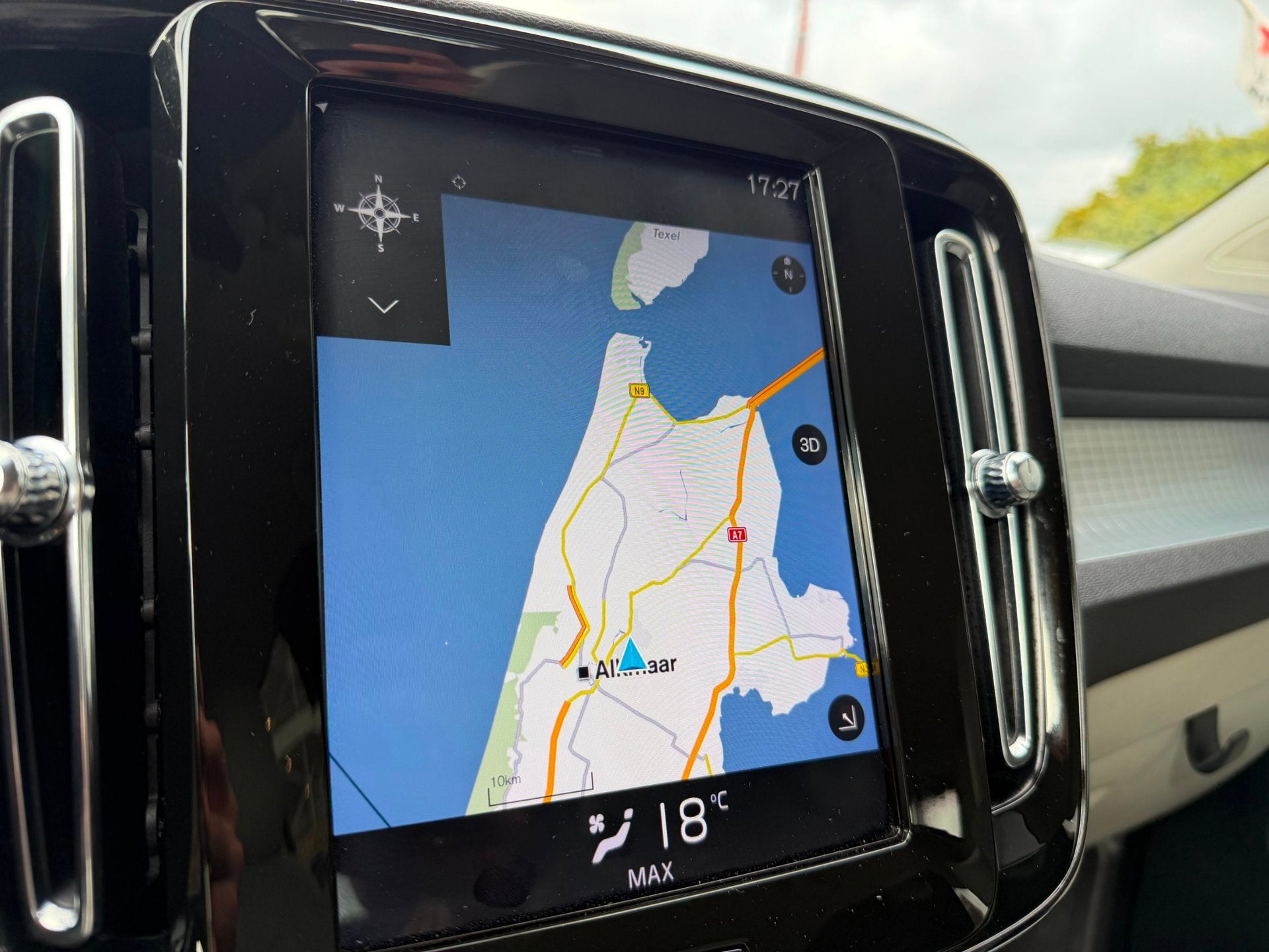 Volvo XC40 1.5 T3 Momentum Pro AUT|Nav|CAM|Trekhaak|DealerOH, Gebruikt, Bedrijf, SUV of Terreinwagen, 84 €/maand