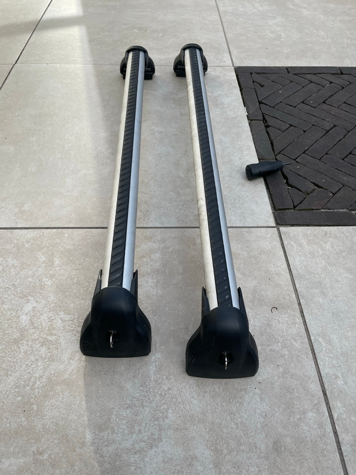 Originele Ford dakdragers – compleet met sleutel, Ophalen, Gebruikt