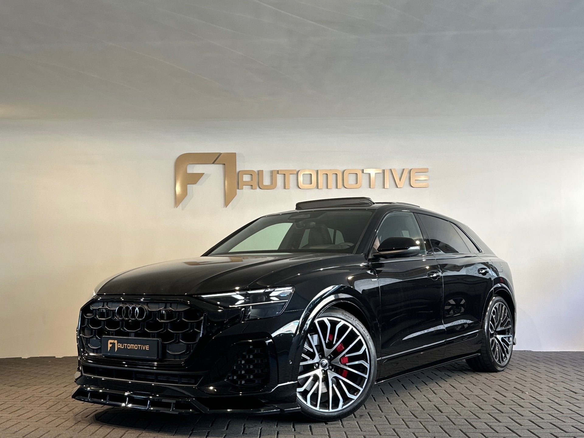 Audi Q8 60 TFSI e quattro S Line Compet Pano|RS Seat|HuD|B&O, Automaat, Dealer onderhouden, Gebruikt, 2995 cc