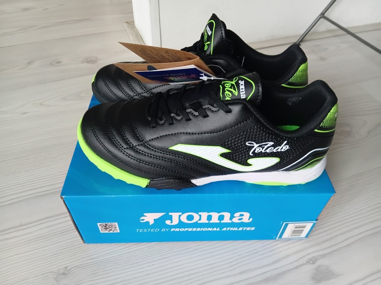 Joma Kids voetbalschoenen in size 37/38, Maat XS of kleiner, Ophalen of Verzenden, Nieuw, Schoenen