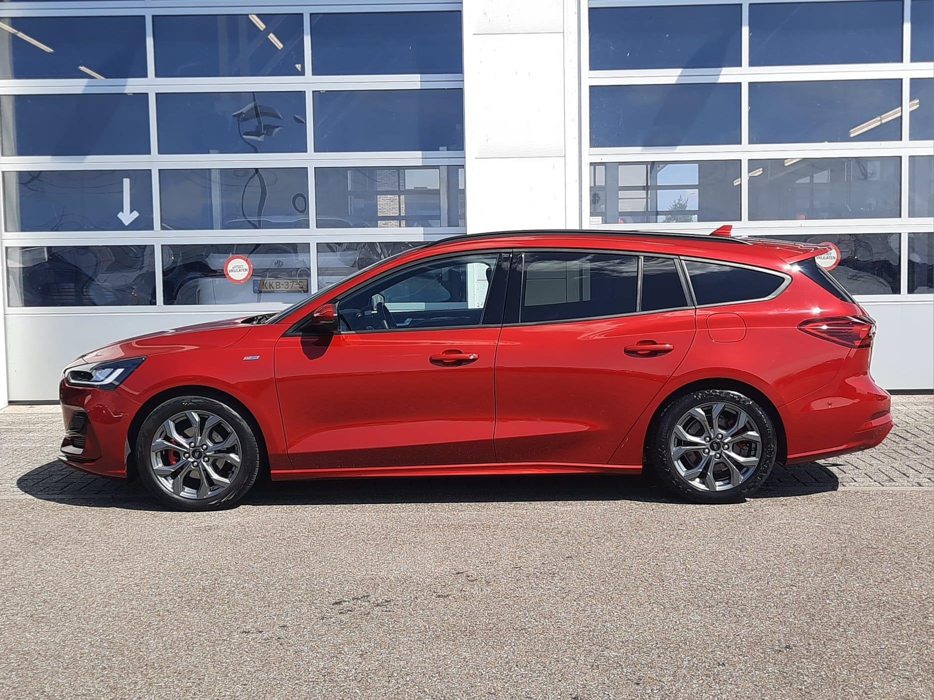 Ford Focus Wagon 1.0 EcoBoost Hybrid ST Line X Trekhaak - el, 12 maanden, Gebruikt, Euro 6, Origineel Nederlands