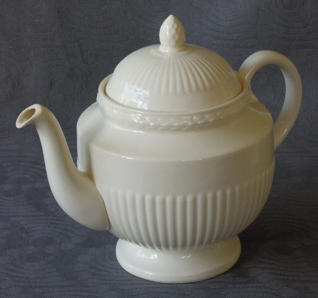 Nr RR140: 1 Wedgwood Edme theepot, Huis en Inrichting, Keuken | Servies, Klassiek, Overige typen, Ophalen of Verzenden, Zo goed als nieuw