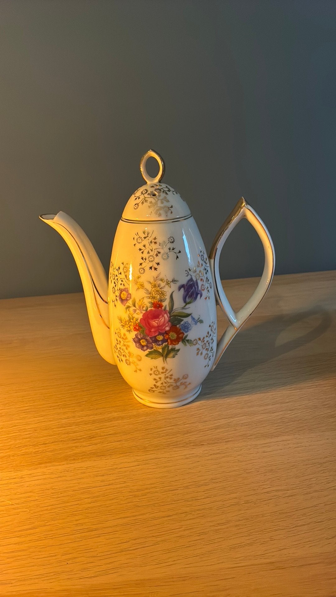Koffiepot van porselein, Antiek en Kunst, Ophalen