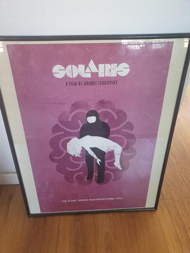 Filmposter solaris met lijst, Met lijst, Deurposter of groter, Ophalen of Verzenden, Zo goed als nieuw