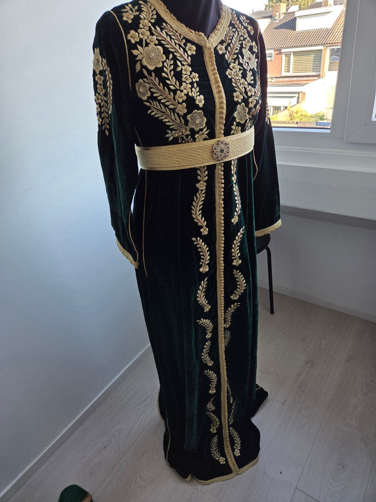 Nieuwe Marokkaans Jurk: Kaftan Mobra Groen + riem en belra, Maat 38/40 (M), Overige typen, Nieuw, Ophalen of Verzenden