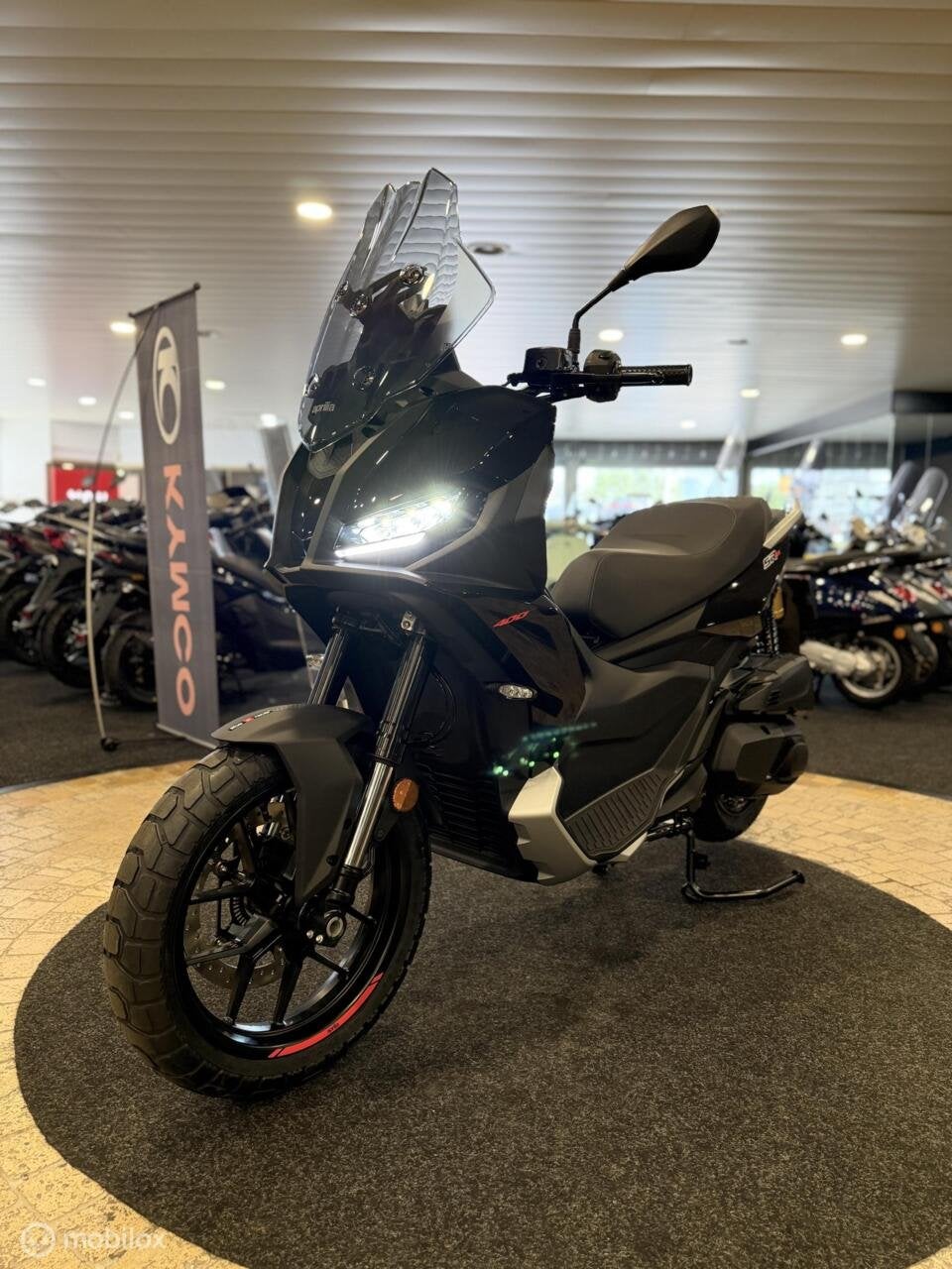 Aprilia SR GT 400 ABS 2026 4 jaar fabrieksgarantie!, Motoren, 400 cc, Aprilia, 3087AJ, Bedrijf