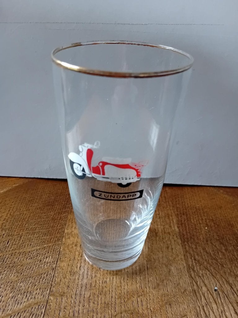 Vintage drinkglas 14cm met Zündapp Scooter opdruk '60-'70, Ophalen of Verzenden, Zo goed als nieuw, Bierglas
