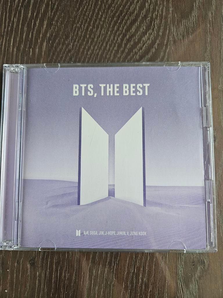 BTS, THE BEST CD, Ophalen of Verzenden, Zo goed als nieuw