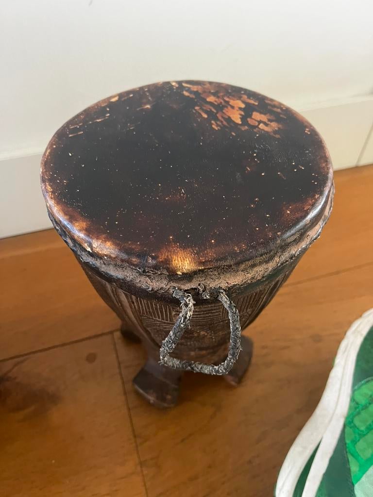 “Vintage Afrikaan handtrommels/etnische decoratie/set van 2”, Muziek en Instrumenten, Percussie, Ophalen of Verzenden, Gebruikt