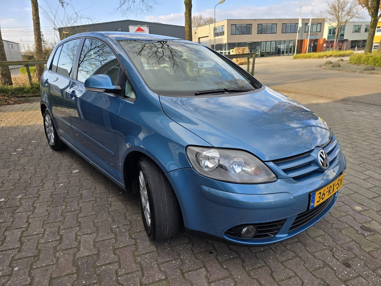 Volkswagen Golf Plus 2.0 FSI COMFORTLINE (bj 2005), Auto's, Volkswagen, Gebruikt, 4 cilinders, Blauw, Origineel Nederlands