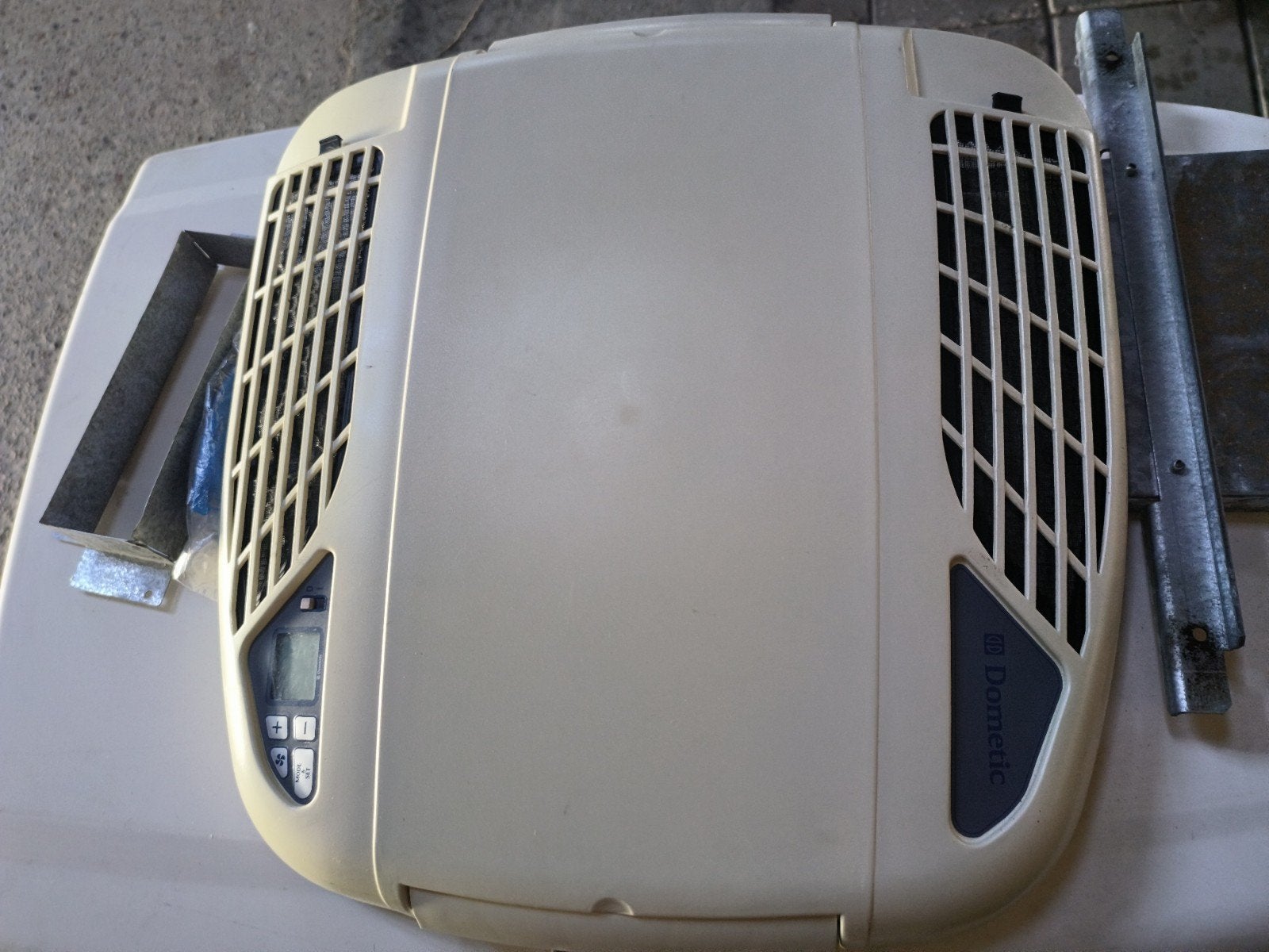 Dometic B2100 dakairco voor camper of caravan, Ophalen of Verzenden, Gebruikt