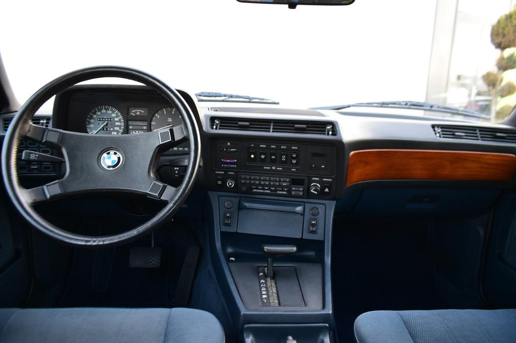 BMW 7 Serie 728i Automaat Arktisblau-Metallic (bj 1986), Auto's, Automaat, Achterwielaandrijving, Origineel Nederlands, Bedrijf