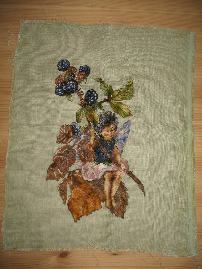 Geborduurd The Blackberry Fairy *Cicely Mary Barker *Vintage, Hobby en Vrije tijd, Ophalen of Verzenden, Zo goed als nieuw, Handborduren