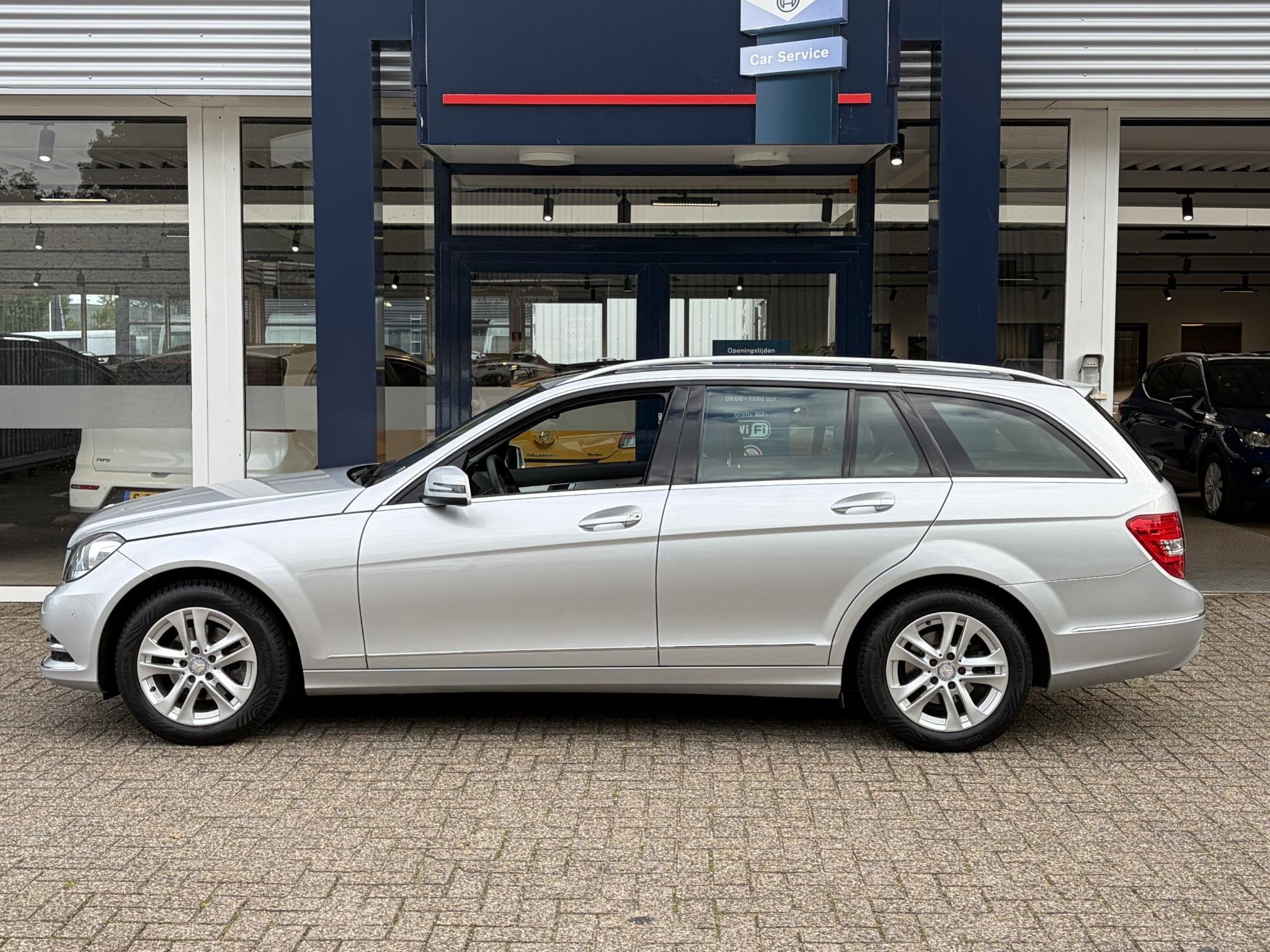 Mercedes-Benz C-klasse Estate 180 Business Class Avantgarde, Auto's, Automaat, Euro 5, Zwart, Electronic Stability Program (ESP)