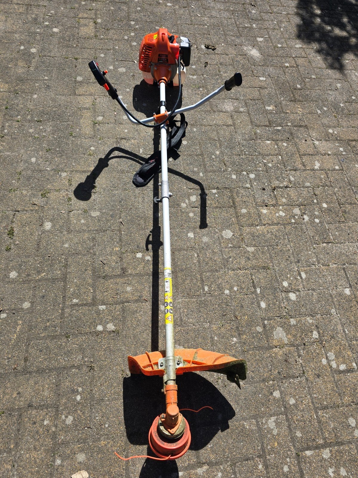 Kibani Bosmaaier, Ophalen, Gebruikt, Benzine