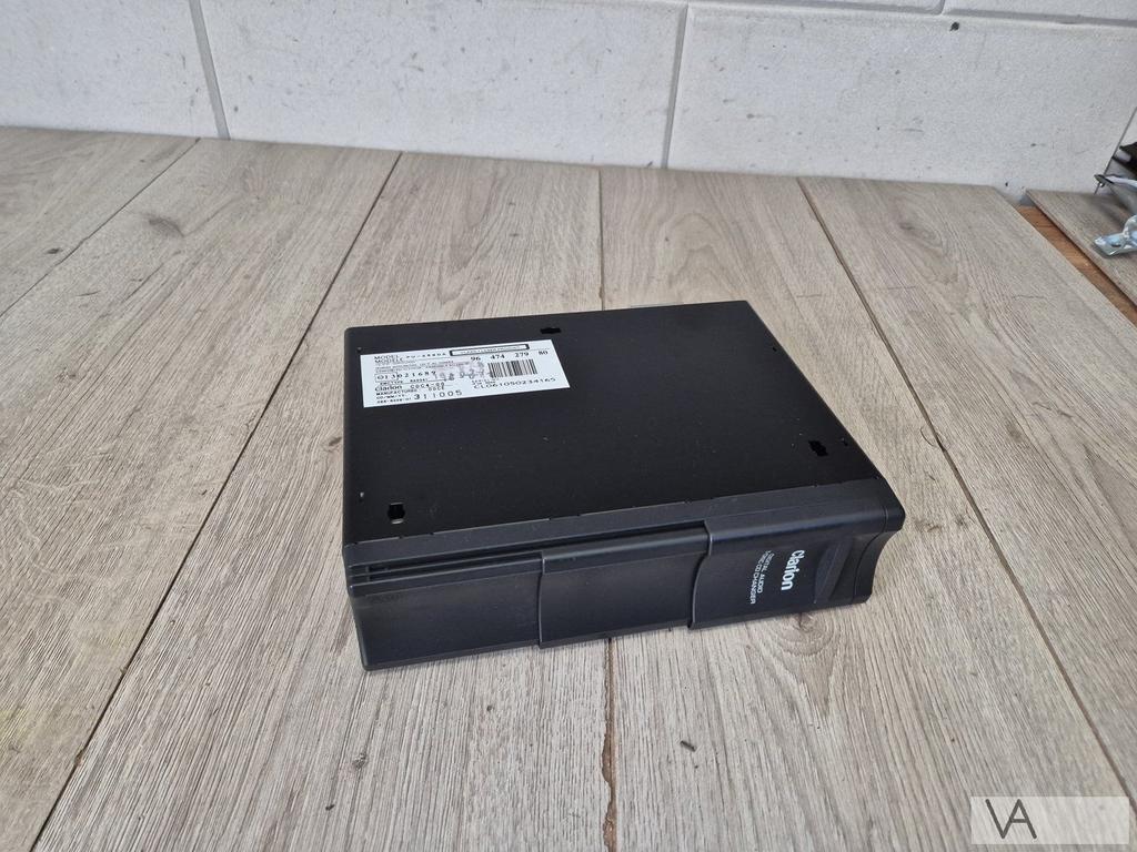 Peugeot 407 607 807 Citroen C5 C8 cd wisselaar 9647427980, Ophalen of Verzenden, -, -, -