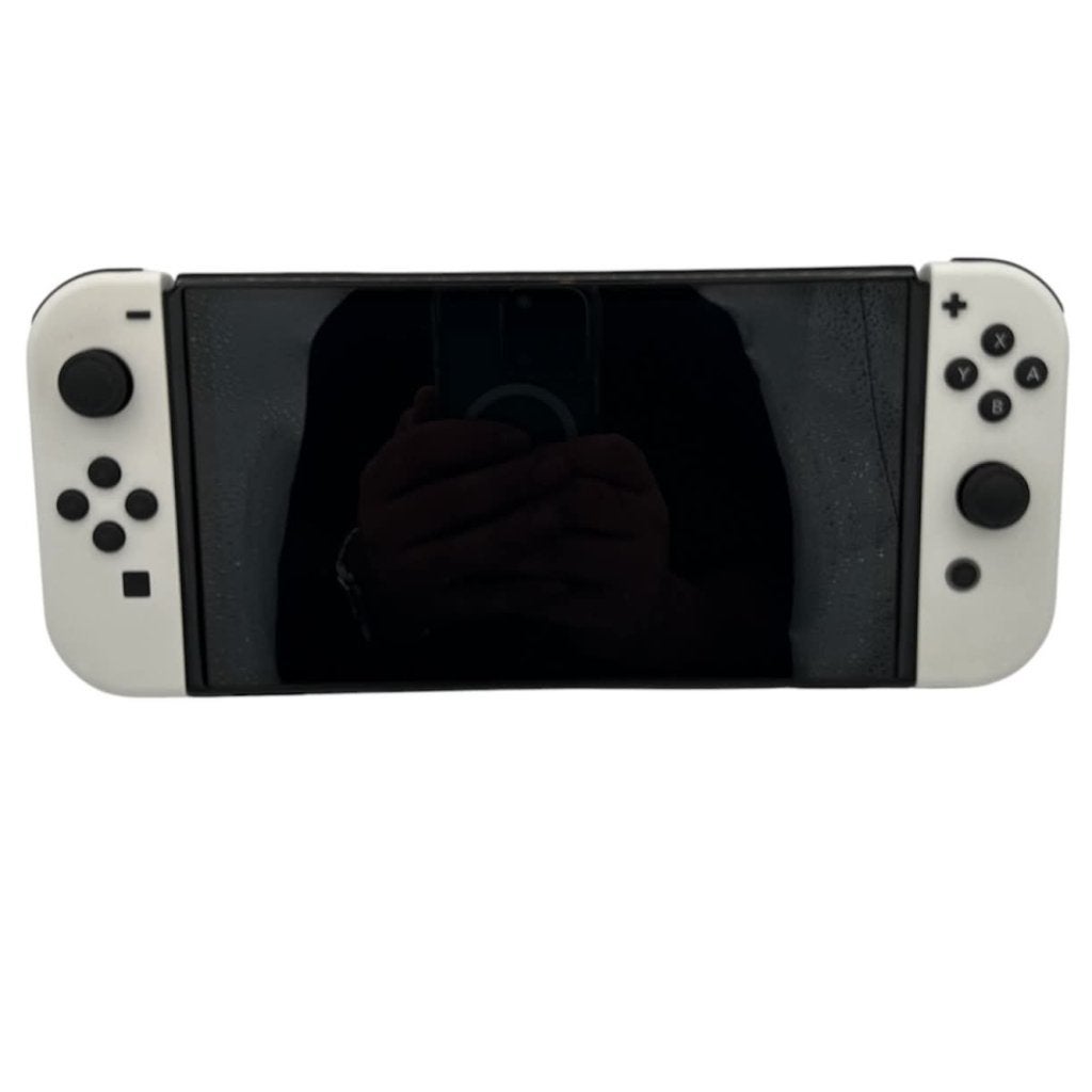 Nintendo Switch OLED Console Wit Compleet Zonder Doos, Nintendo, Zo goed als nieuw, Support@nintendo.com, 11-1 Hokotate-cho, Kamitoba, Minami-ku
Kyoto 601-8501
Japan