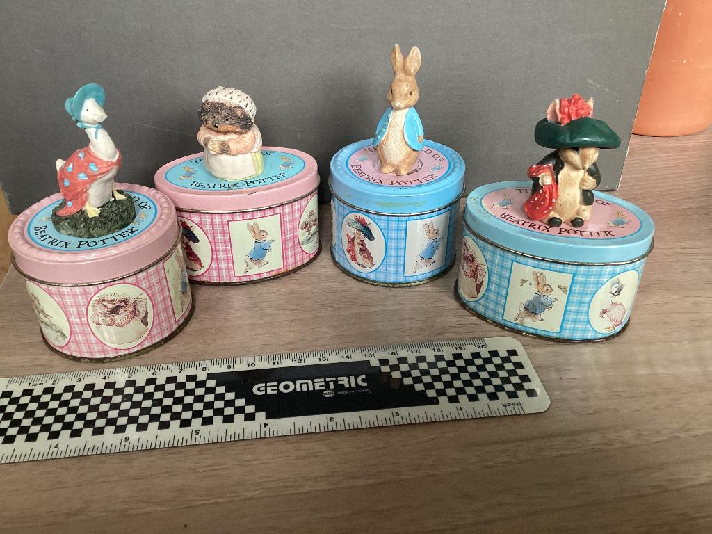 4 Leuke blikjes van BEATRIX POTTER, Verzamelen, Blikken, Ophalen of Verzenden, Gebruikt, Overige, Overige merken